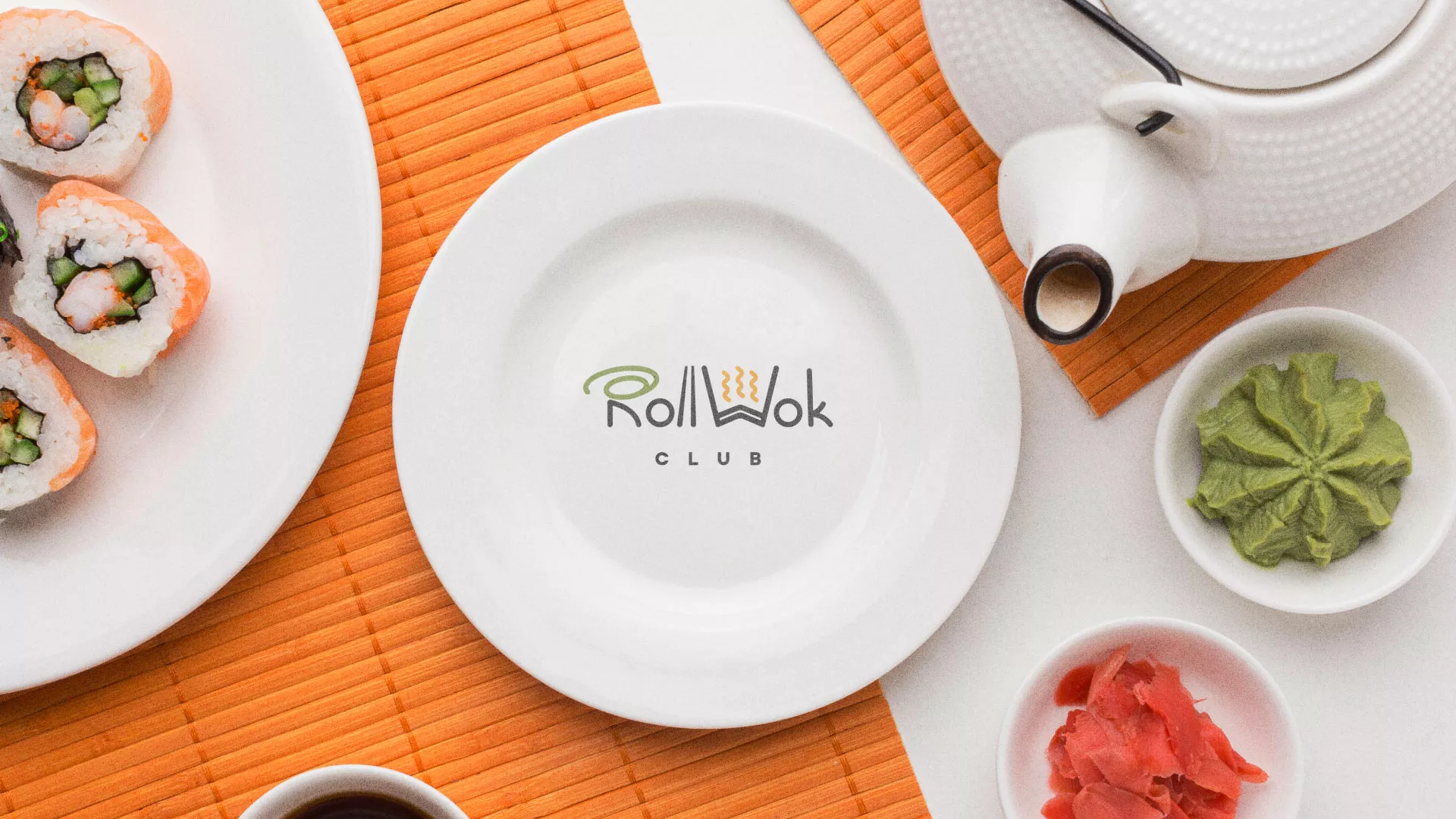 Разработка логотипа и фирменного стиля в Азнакаево для суши-бара «Roll Wok Club» Разработка логотипа и фирменного стиля в Азнакаево для суши-бара «Roll Wok Club»